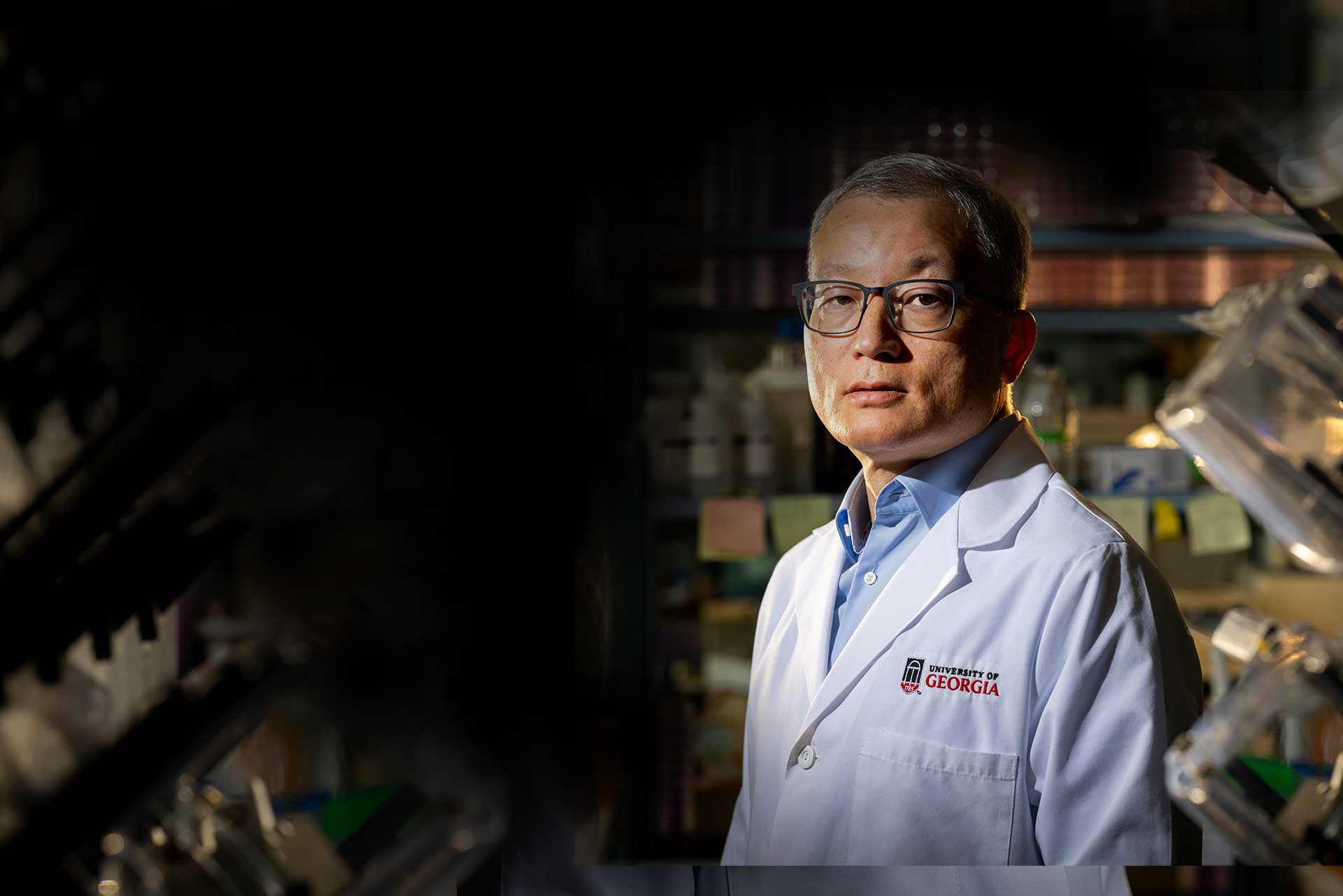 Biao He, Fred C. Davison Distinguished University Chair in Veterinary Medicine